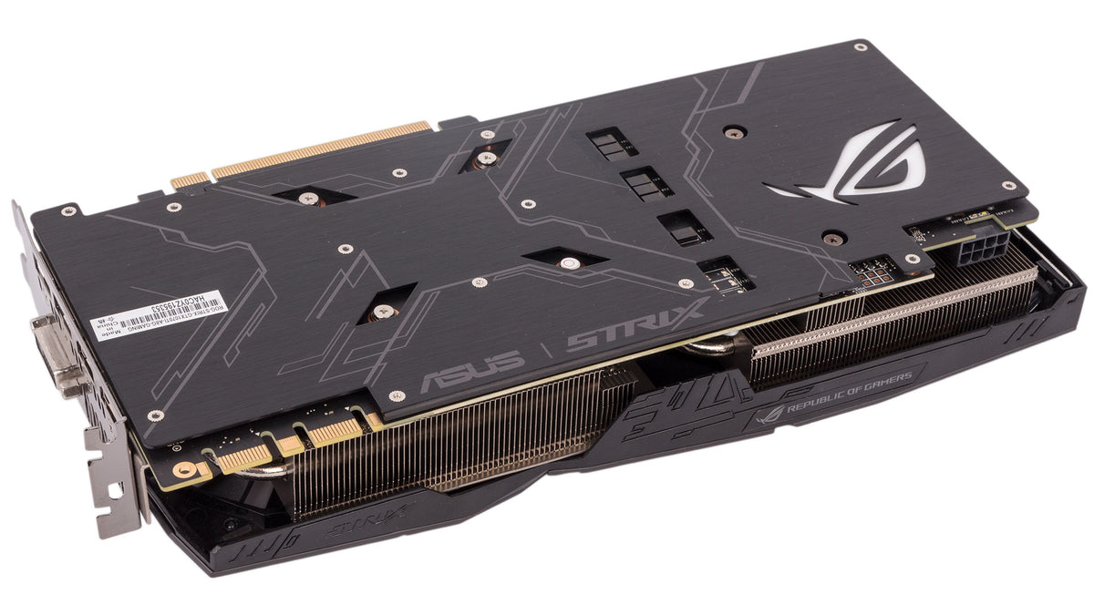 Asus Strix GTX 1070TI 8G – product view 3