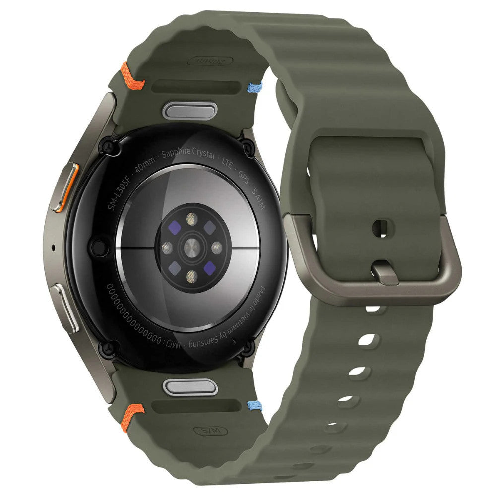 Samsung Galaxy Watch7 40mm LTE Green rear sensor and strap view